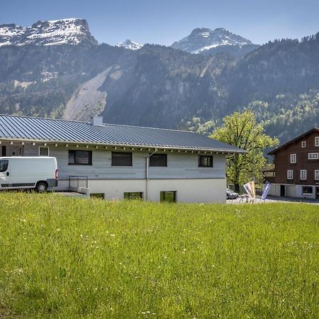 Moto-Center Beo Ag Otel Brienz  Dış mekan fotoğraf