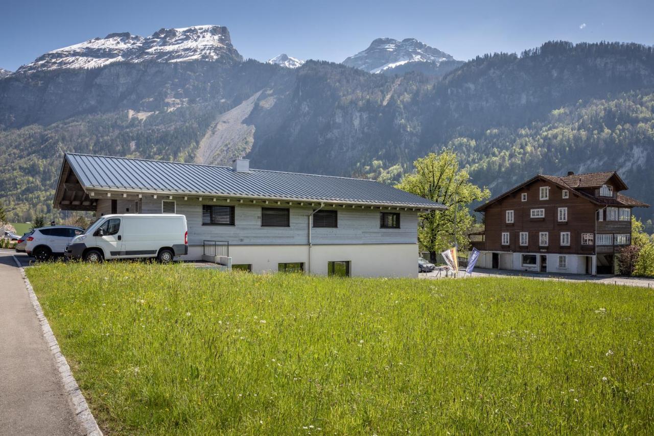 Moto-Center Beo Ag Otel Brienz  Dış mekan fotoğraf